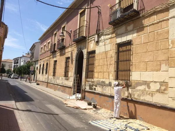 Fachadas y trabajos verticales · 15
