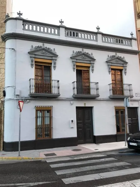 Fachadas y trabajos verticales · 25