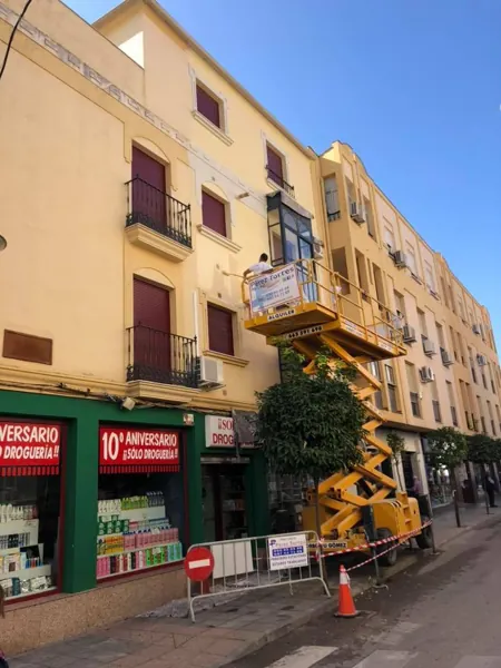 Fachadas y trabajos verticales · 27